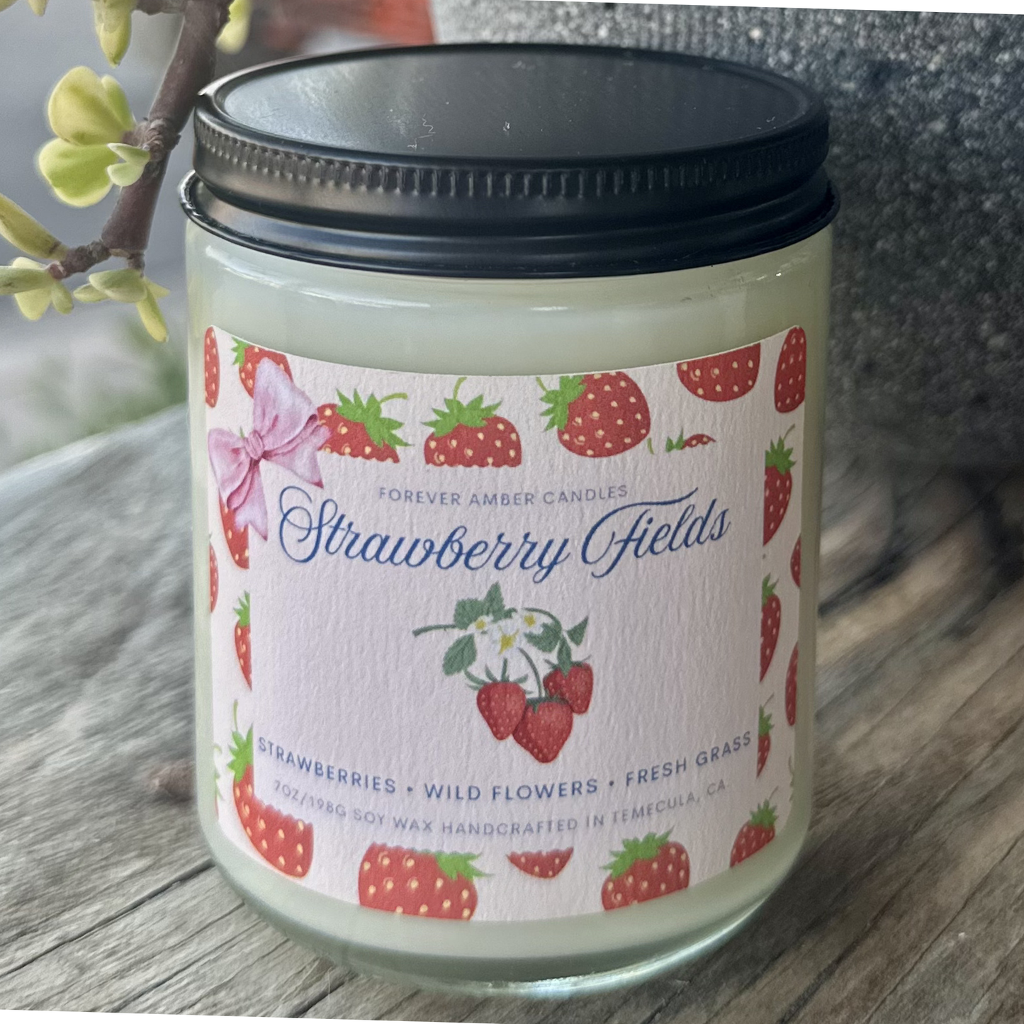 Strawberry Fields 7oz soy candle