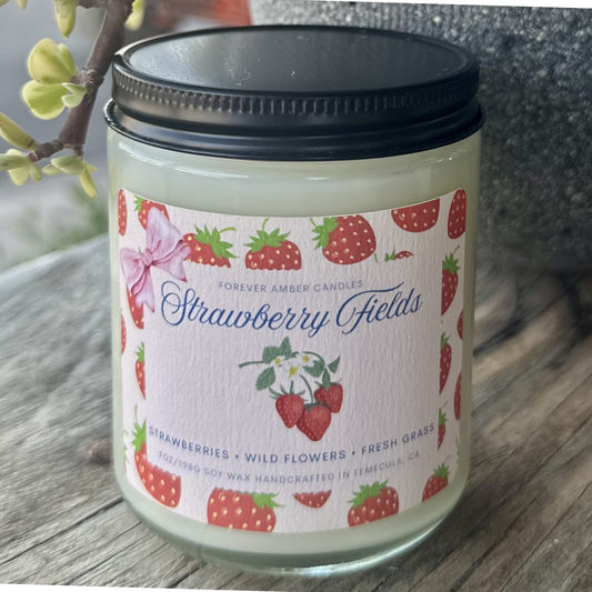 Strawberry Fields 7oz soy candle